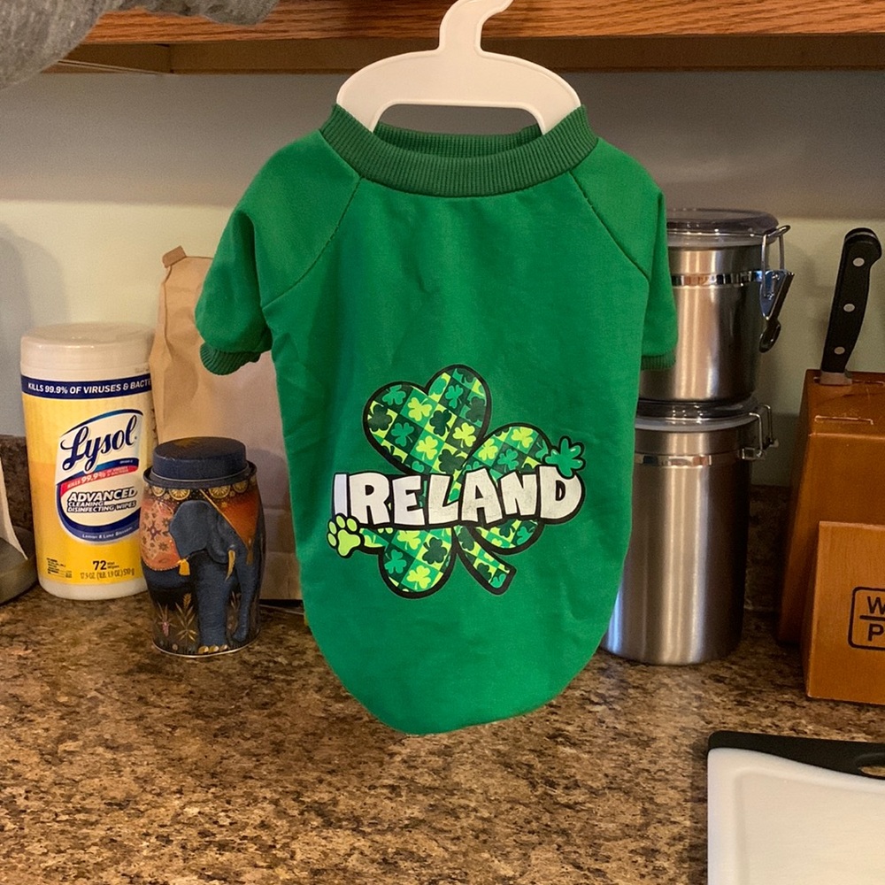 IRELAND 🐾☘️ Dog T-Shirt